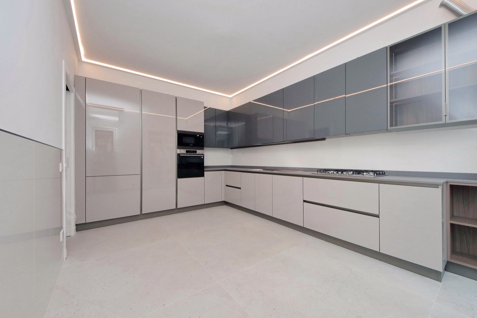 Cucina appartamento Roma 150mq dopo ristrutturazione